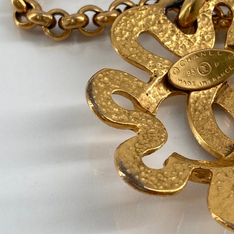 CHANEL(シャネル) ココマーク フラワー 95・P ネックレス ゴールド CHANEL(シャネル) ココマーク フラワー 95・P ネックレス ゴールド