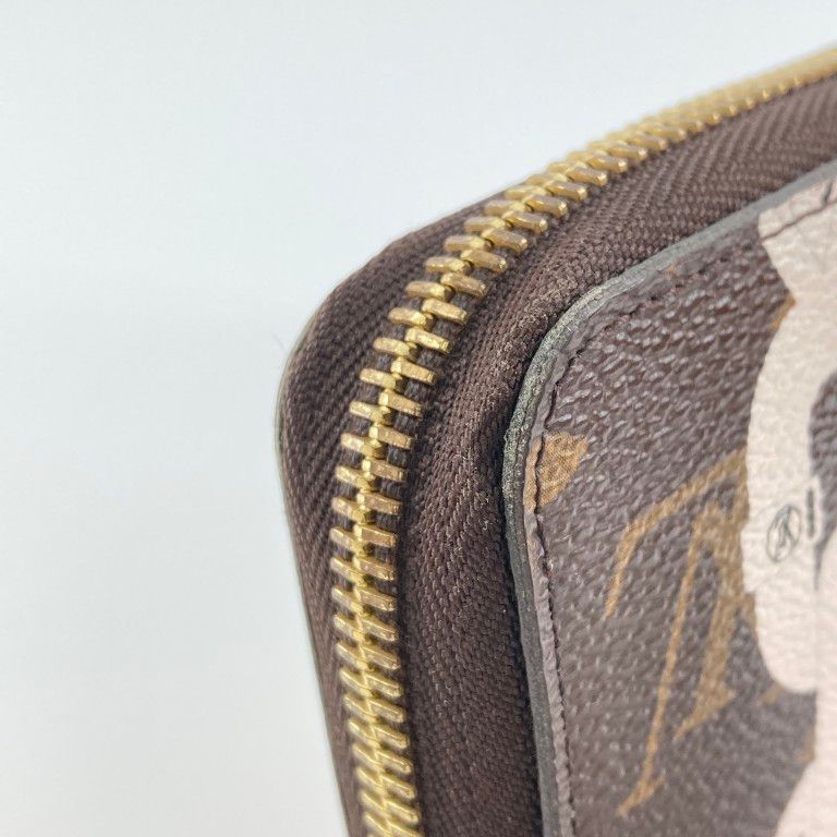 LOUIS VUITTON（ルイ・ヴィトン）　ジッピー　ウォレット　モノグラム　ベイ　M41905　長財布　マルチカラー