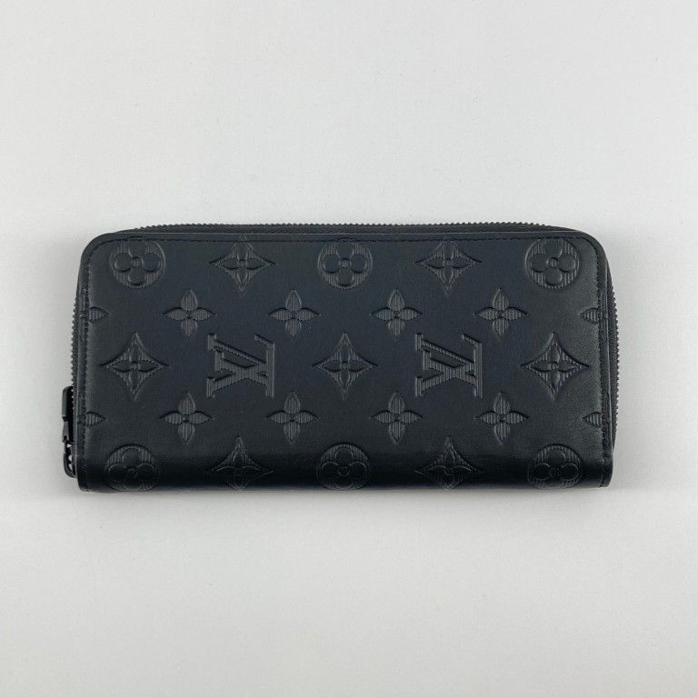 LOUIS VUITTON（ルイ・ヴィトン）　ヴェルティカル　ジッピーウォレット　M62902　長財布　ブラック