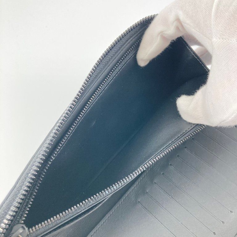 LOUIS VUITTON（ルイ・ヴィトン）　ヴェルティカル　ジッピーウォレット　M62902　長財布　ブラック