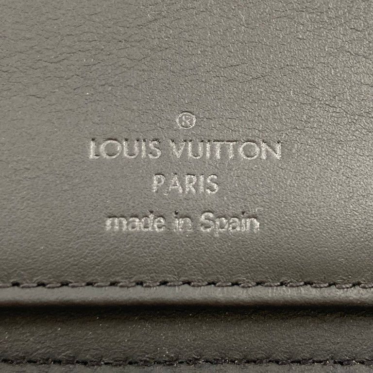 LOUIS VUITTON（ルイ・ヴィトン）　ヴェルティカル　ジッピーウォレット　M62902　長財布　ブラック