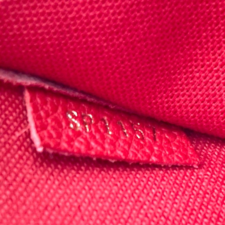 LOUIS VUITTON（ルイ・ヴィトン）　ポシェット・フェリシー　M63700　ショルダーバッグ　レッド