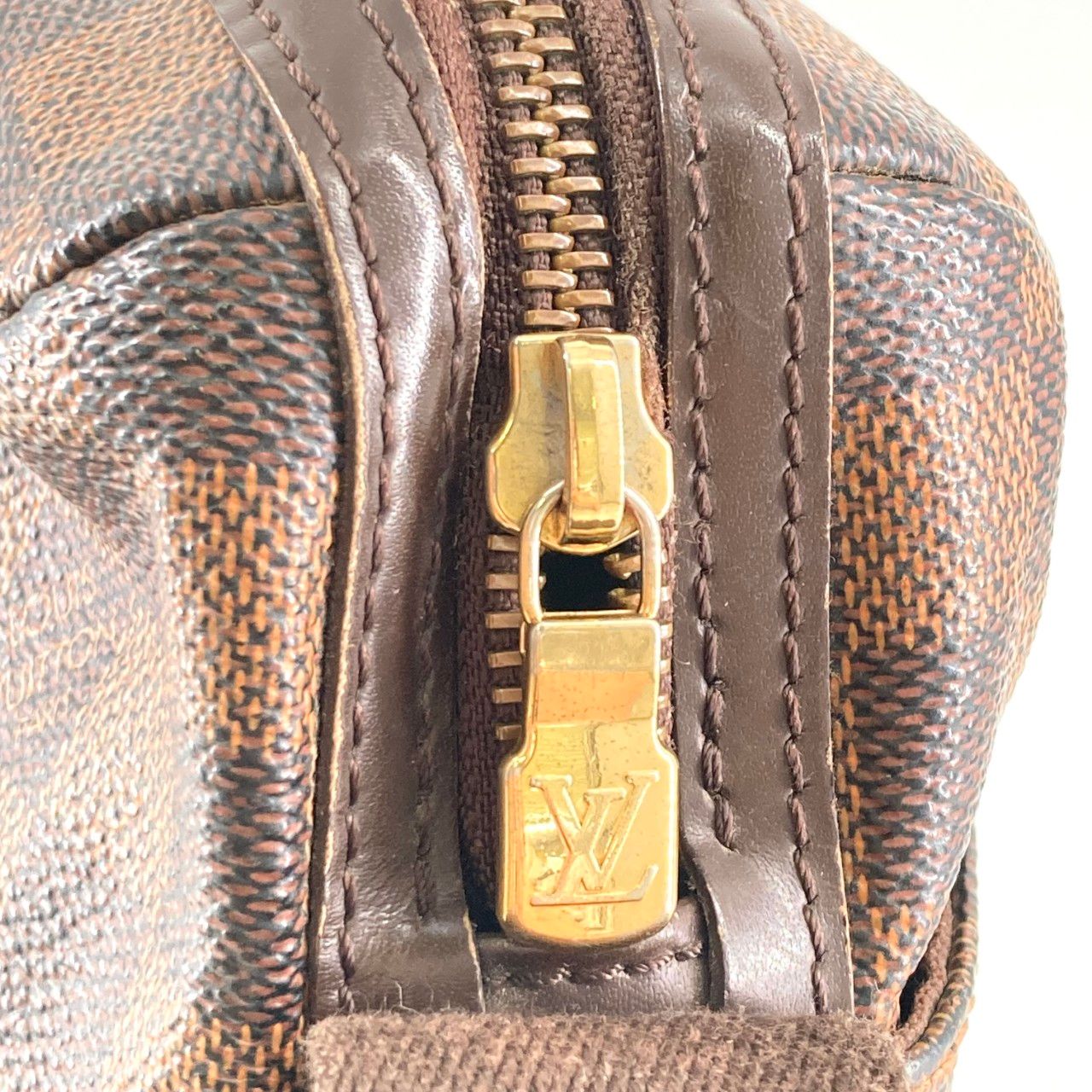 LOUIS VUITTON（ルイ・ヴィトン） トロターボブール N41135 ショルダーバッグ ブラウン