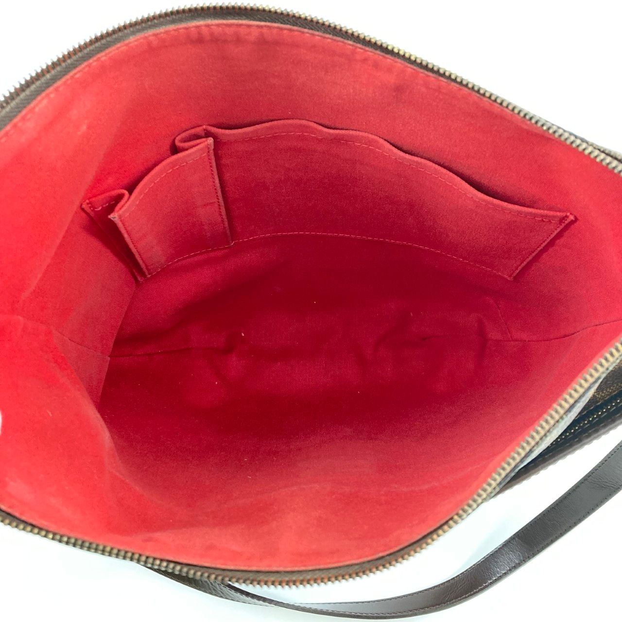 LOUIS VUITTON（ルイ・ヴィトン） ブルームズベリGM N42250 ショルダーバッグ