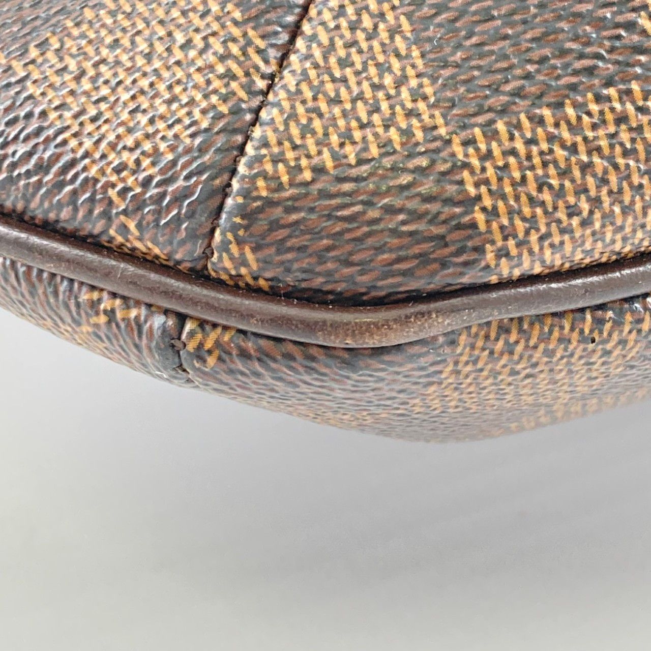 LOUIS VUITTON（ルイ・ヴィトン） ブルームズベリGM N42250 ショルダーバッグ