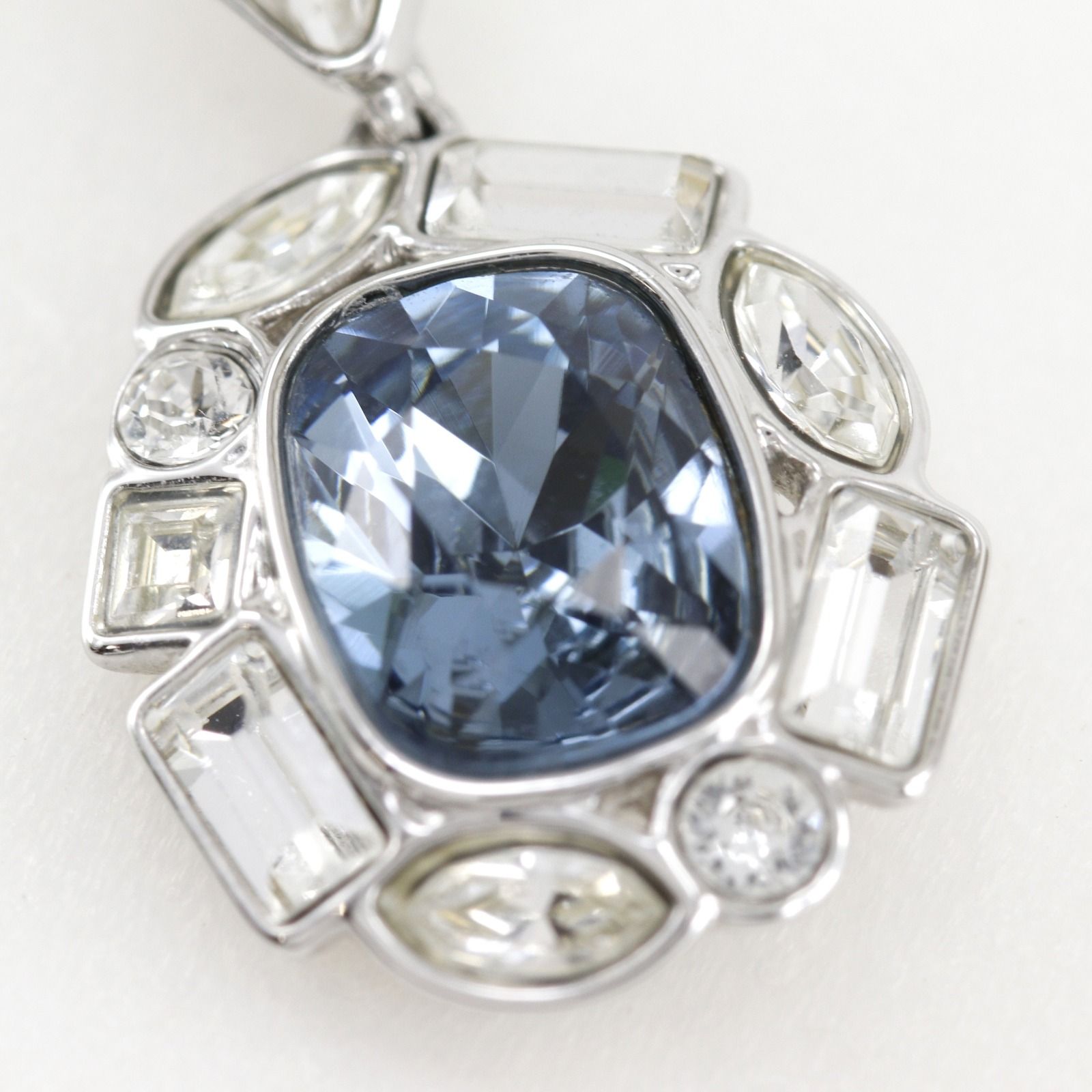 【SWAROVSKI】スワロフスキー フォルミダブル クリスタル×金属製 シルバー レディース 4.2g ネックレス 【SWAROVSKI】スワロフスキー フォルミダブル クリスタル×金属製 シルバー レディース 4.2g ネックレス