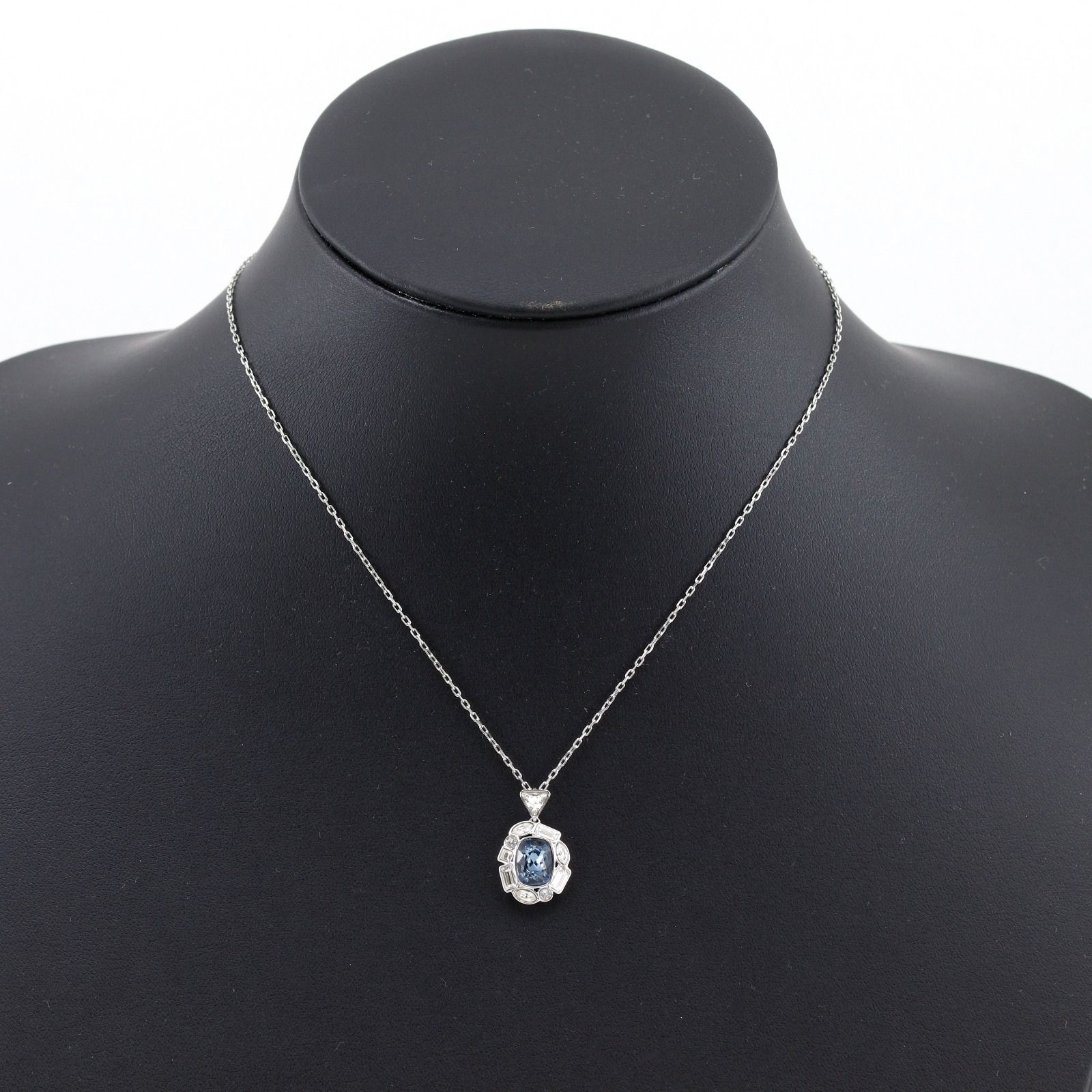 【SWAROVSKI】スワロフスキー フォルミダブル クリスタル×金属製 シルバー レディース 4.2g ネックレス 【SWAROVSKI】スワロフスキー フォルミダブル クリスタル×金属製 シルバー レディース 4.2g ネックレス