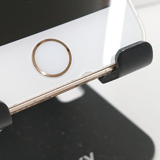 iPhone5s 16GB iPhone5s 16GB au ゴールド 送料無料 本体 c19889