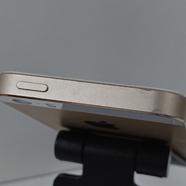 iPhone5s 16GB iPhone5s 16GB au ゴールド 送料無料 本体 c19889