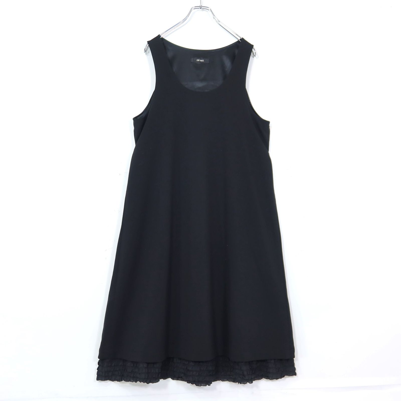 【美品】ピンクハウス★裾段々フリル♪シンプル可愛いジャンパースカート カットソー素材 黒系 無地 z20252