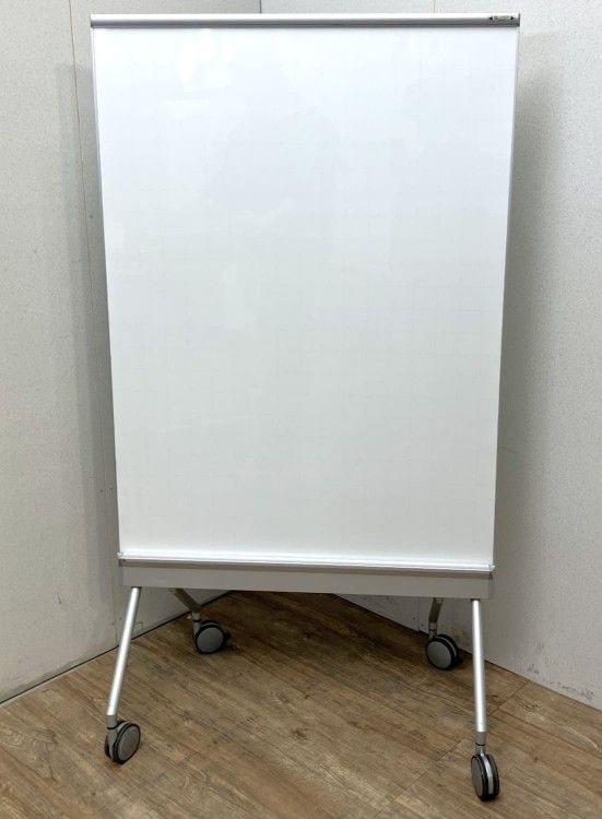 【中古品】オカムラ 縦型脚付ホワイトボードパーテーション ホワイト