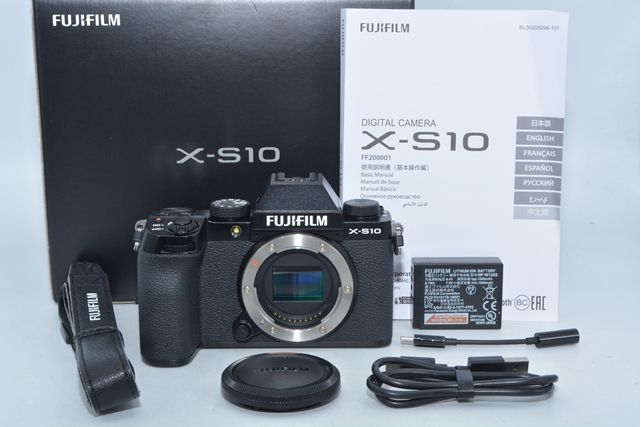 FUJI FILM X-S10 ボディのみ Amazon.com : Fujifilm X-S10 Mirrorless Camera Body - Black