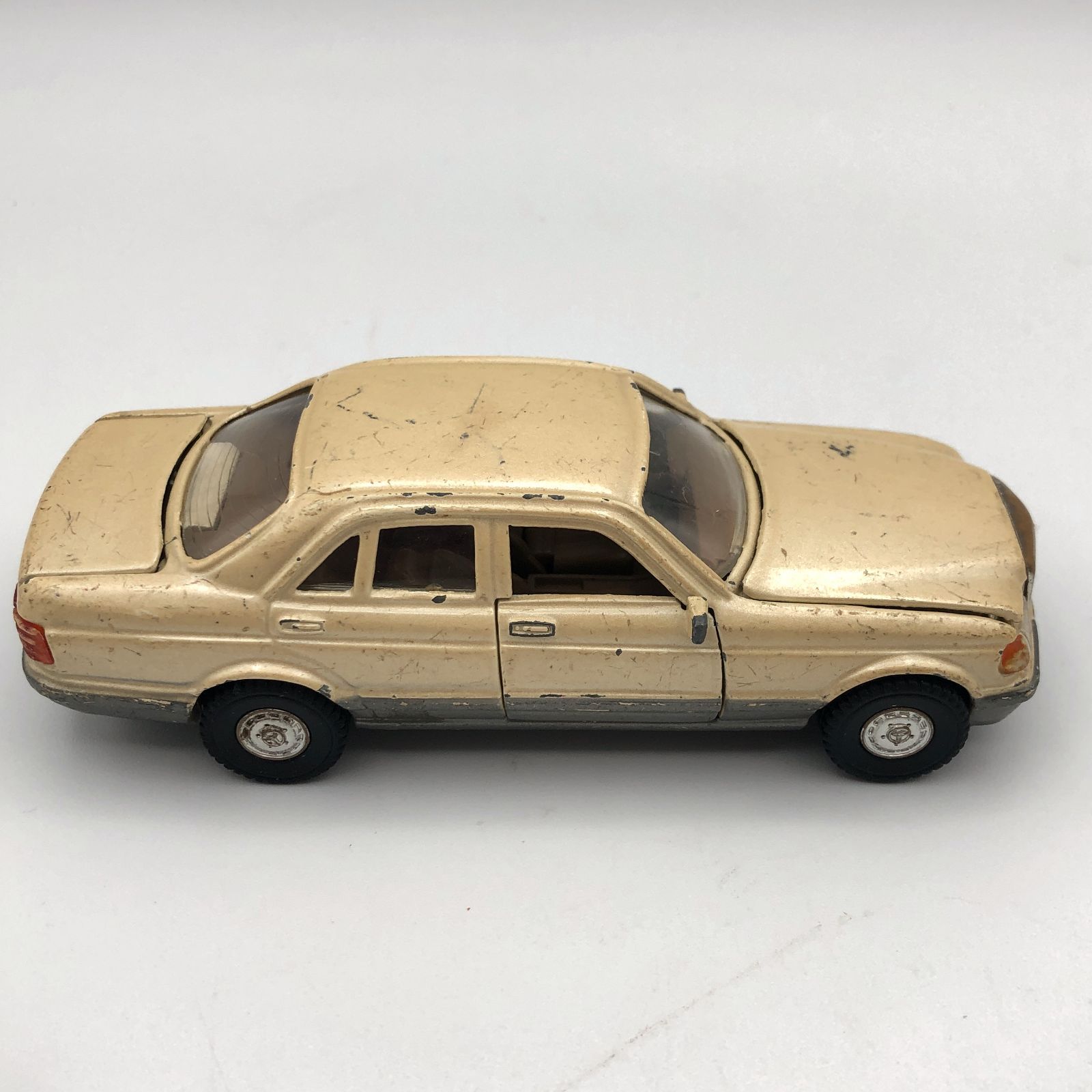 ヨネザワ ダイヤペット メルセデス ベンツ 560SEL ミニカー 2台セット