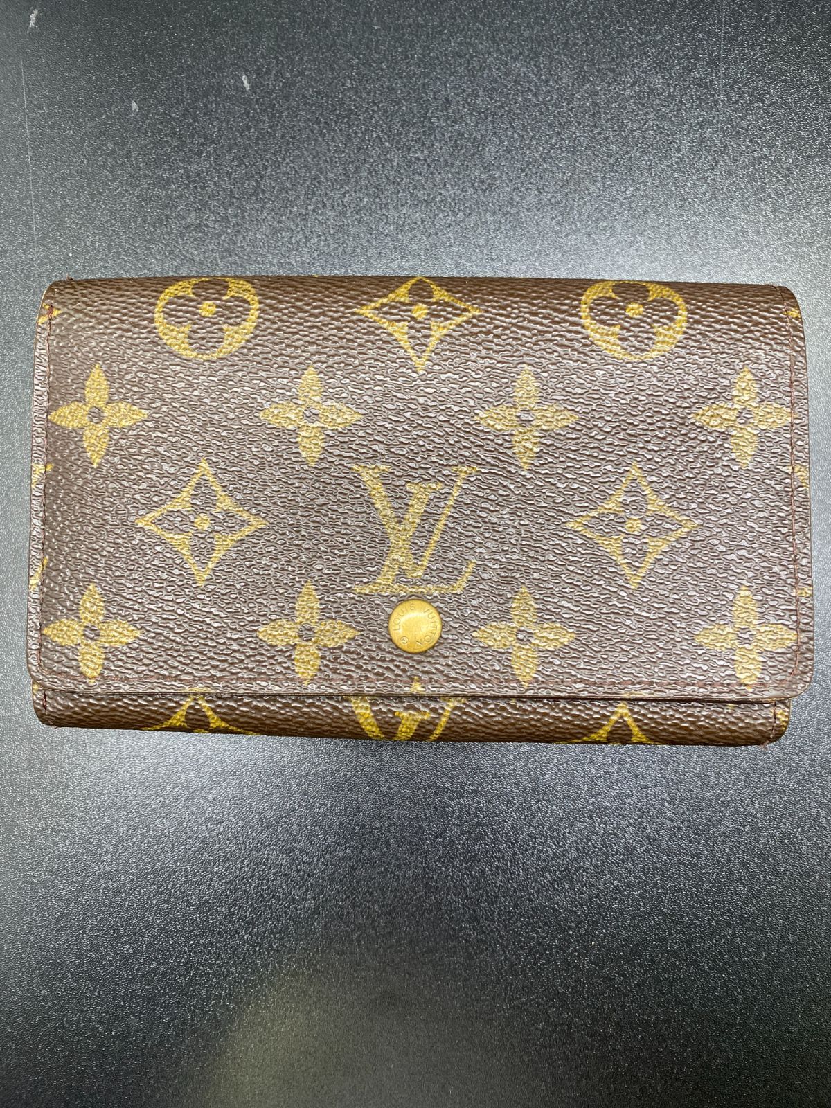 ルイヴィトン モノグラム 財布 B26051224
