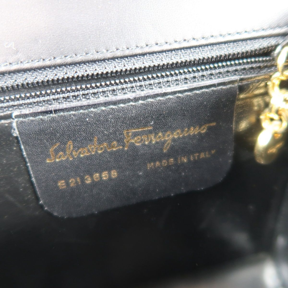 美品】Ferragamo フェラガモ ガンチーニ ハラコ イタリア製 ショルダー 