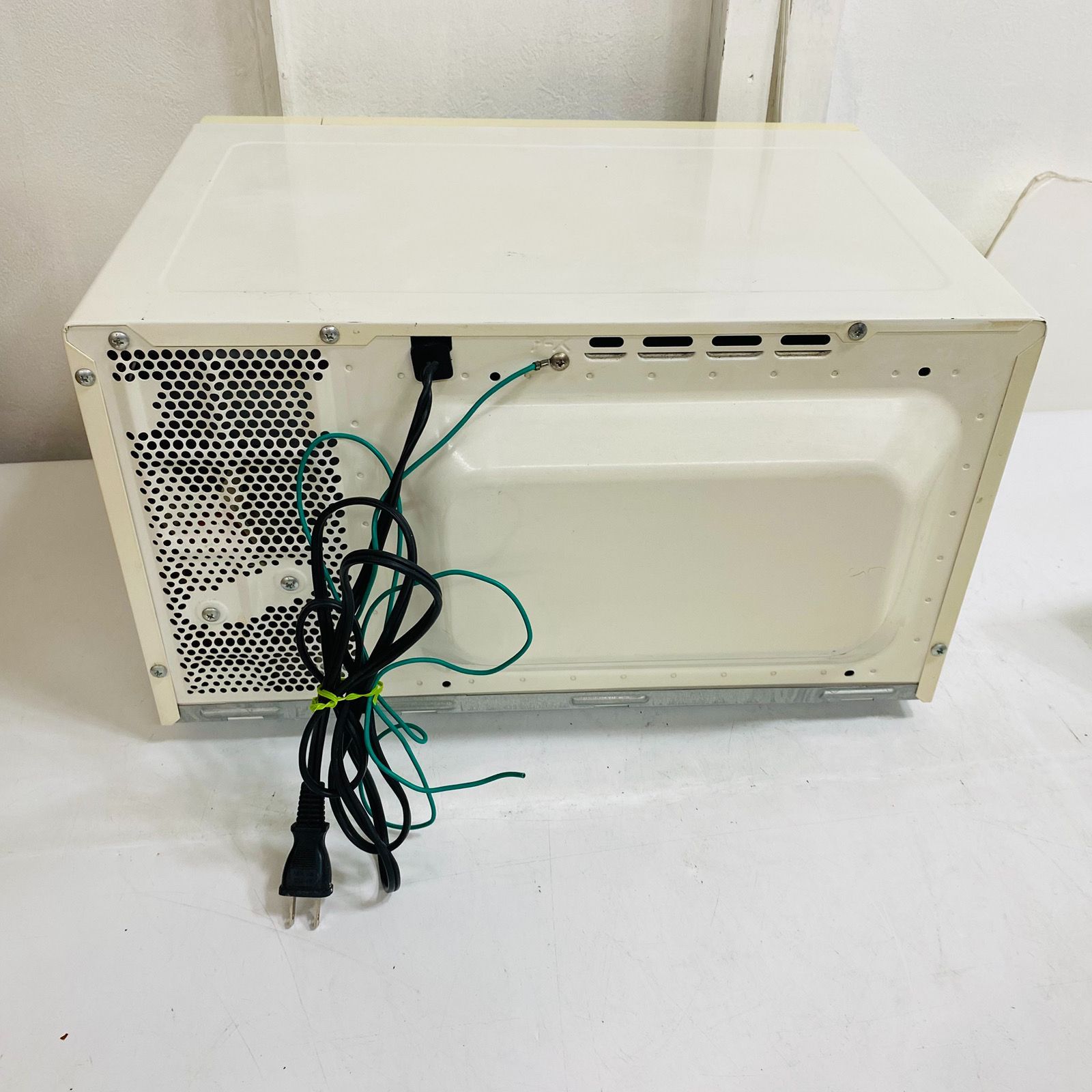 SHARP RE-T1-W6 レンジ 新品未使用 SHARP シャープ RE-T1-W6 単機能電子レンジ 60Hz ※西日本専用になり