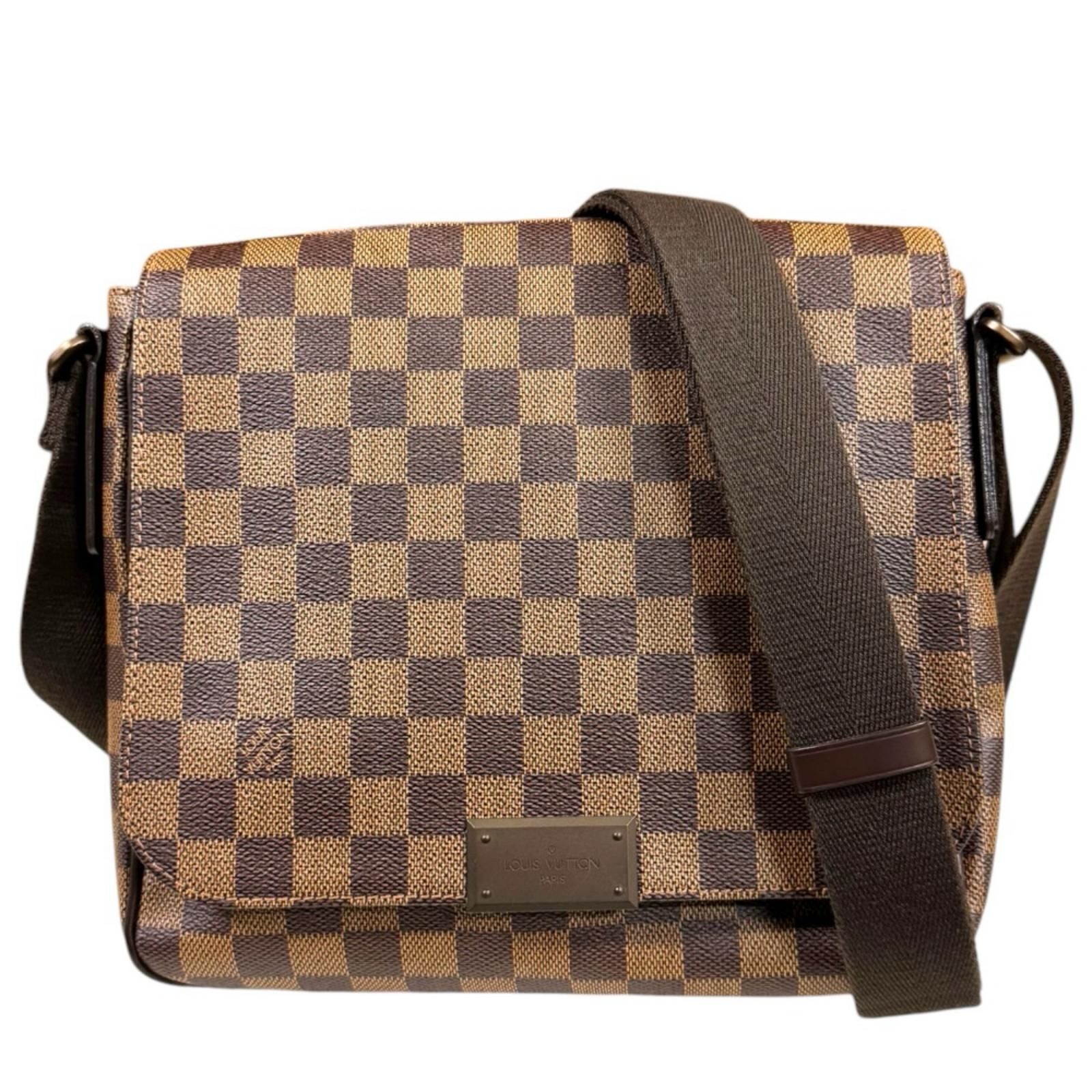 ルイヴィトン ディストリクトPM ダミエ ショルダーバッグ ダミエキャンバス N41213 ブラウン メンズ LOUIS VUITTON 中古 ルイヴィトン ルイ ヴィトン