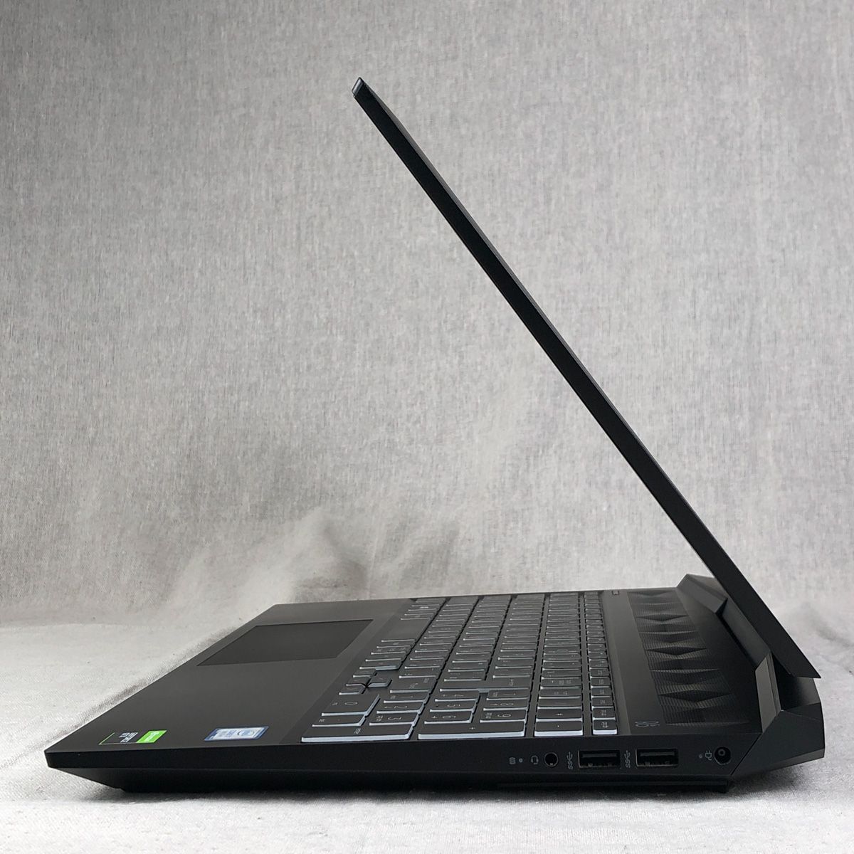 ジャンク HP Pavilion Gaming i7 GTX1650 16GB SSD 画面異常 - メルカリ
