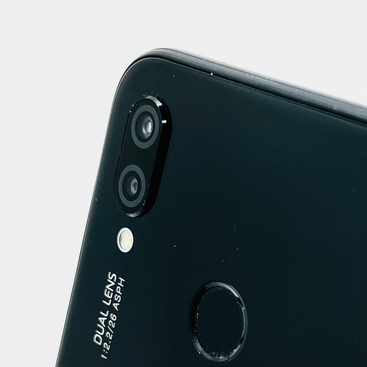 au HUAWEI P20 lite HWV32 ブラック 利用制限〇 動作確認済み - メルカリ