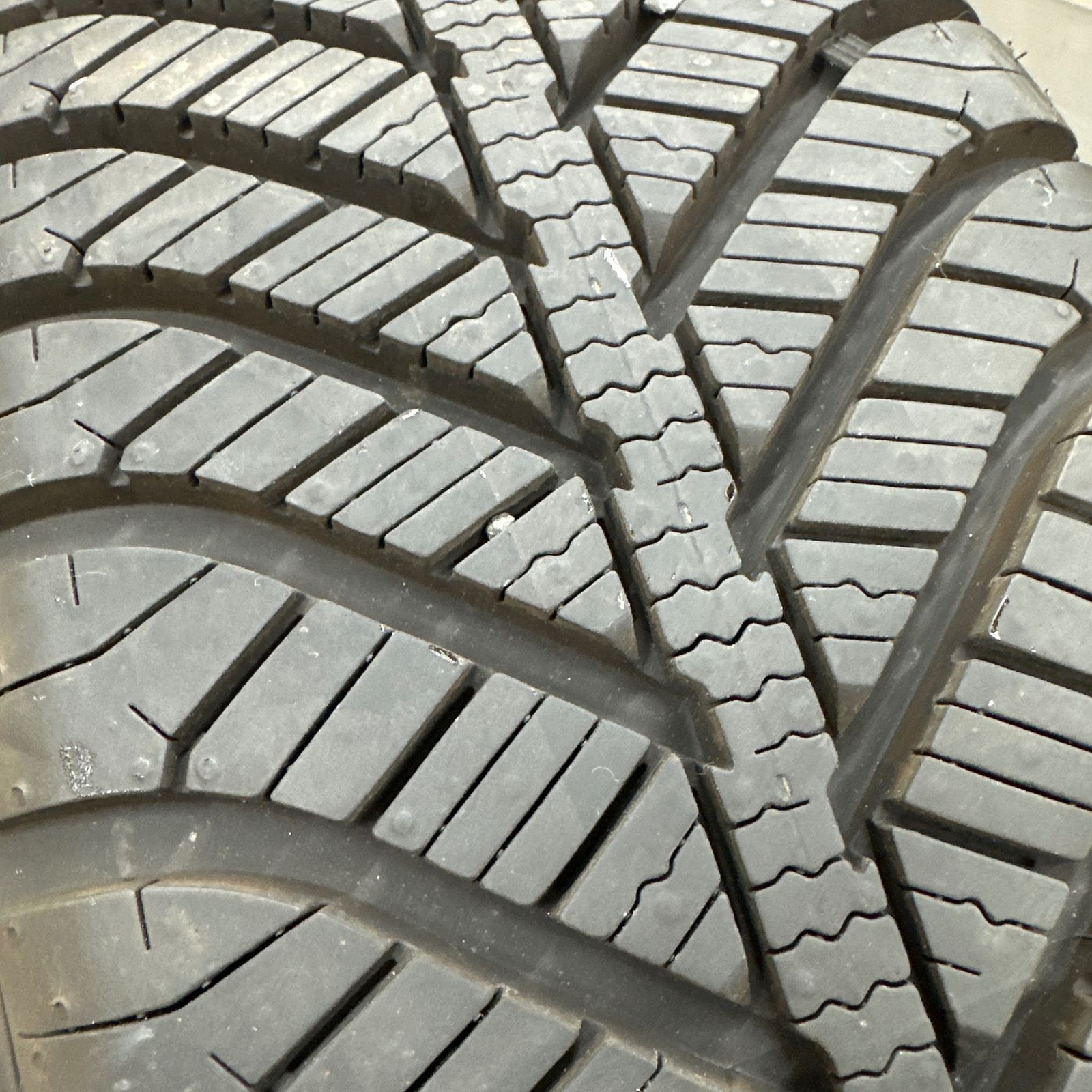 175/60R16 GOODYEAR Vector 4Seasons 2本セット 2025年製造 中古品