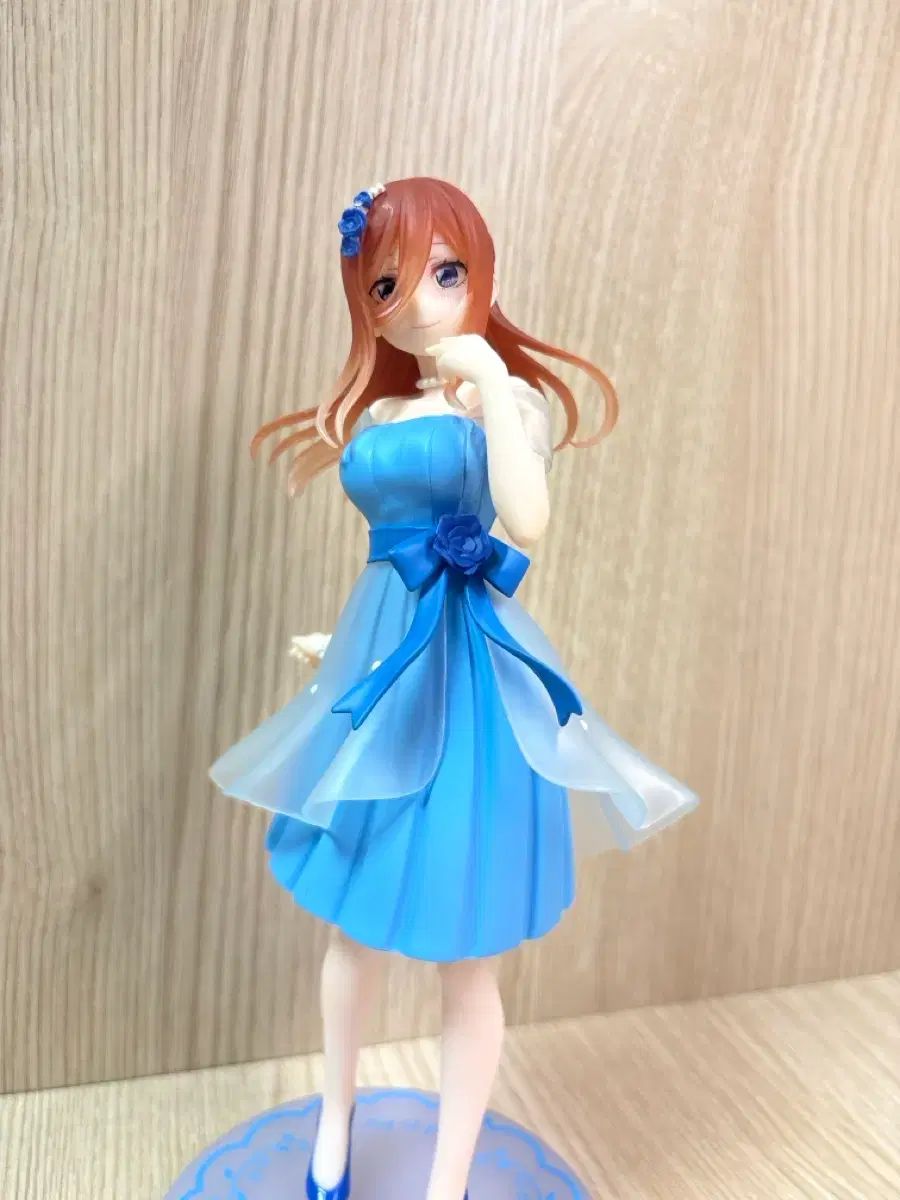 五等分の花嫁 中野 初音ミク ドレス フィギュア
