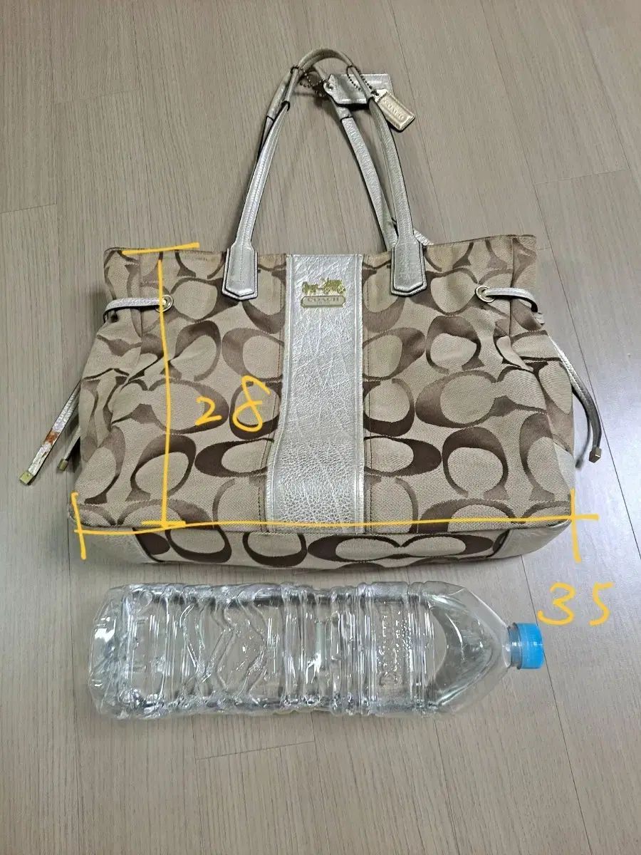 COACH コーチ シグネチャー ショルダーバッグ