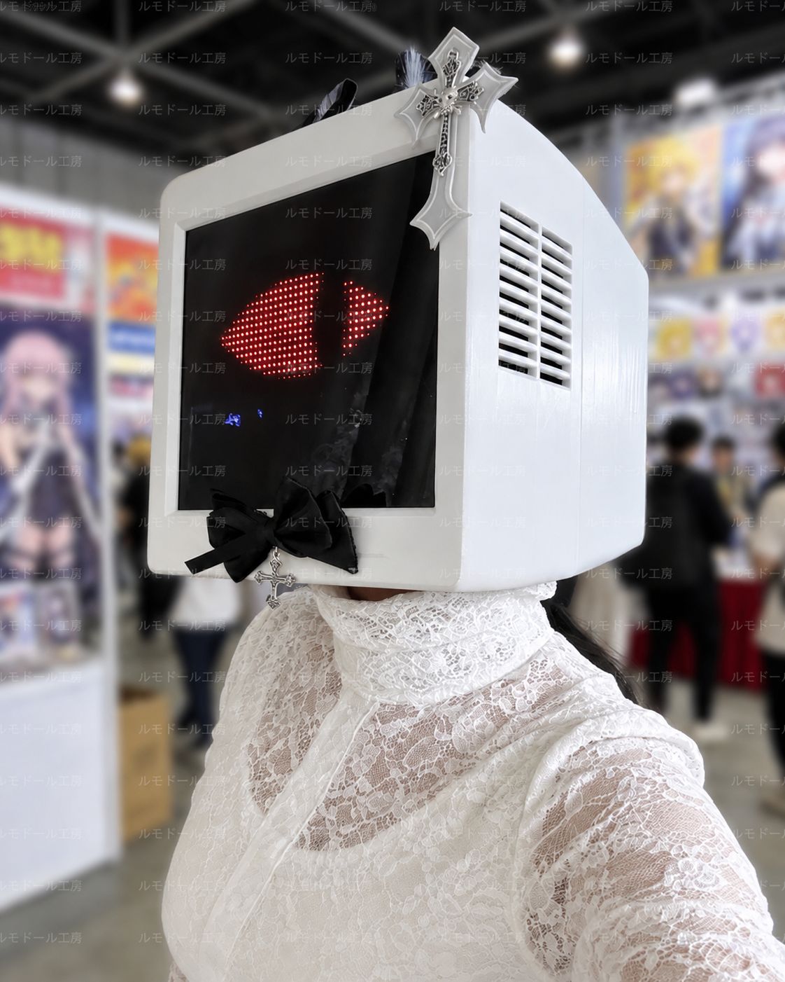 異形ヘッド テレビ型 レトロブラウン管風 LED表情ディスプレイ Bluetooth対応 アプリ操作 カスタマイズ可 PETG製 24cm 受注制作 コスプレ 撮影用 ハンドメイド オリジナル
