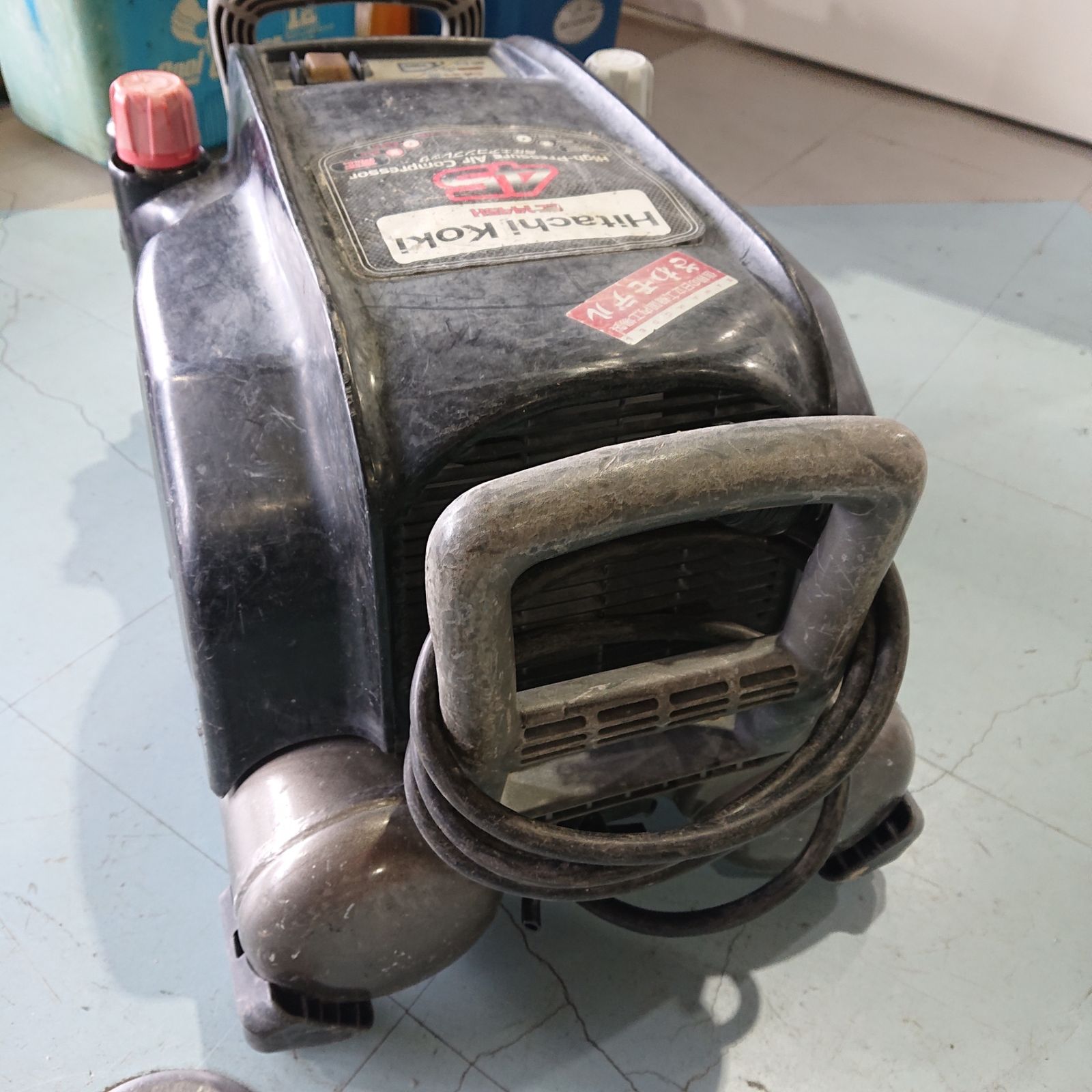 HITACHI 日立工機 EC1445H 高圧エアコンプレッサー さわモデル - メルカリ HITACHI 日立工機 EC1445H 高圧エアコンプレッサー さわモデル - メルカリ