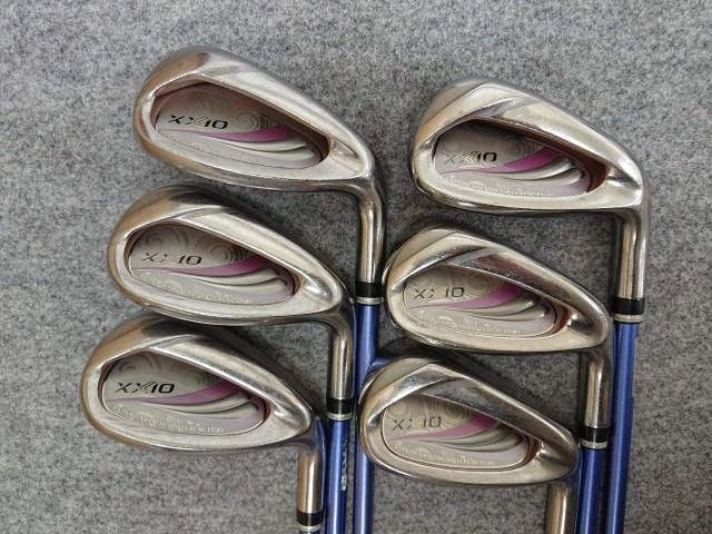 レディース ☆ 2020 ゼクシオ11 6本セット ボルドー #7-PW、AW、SW