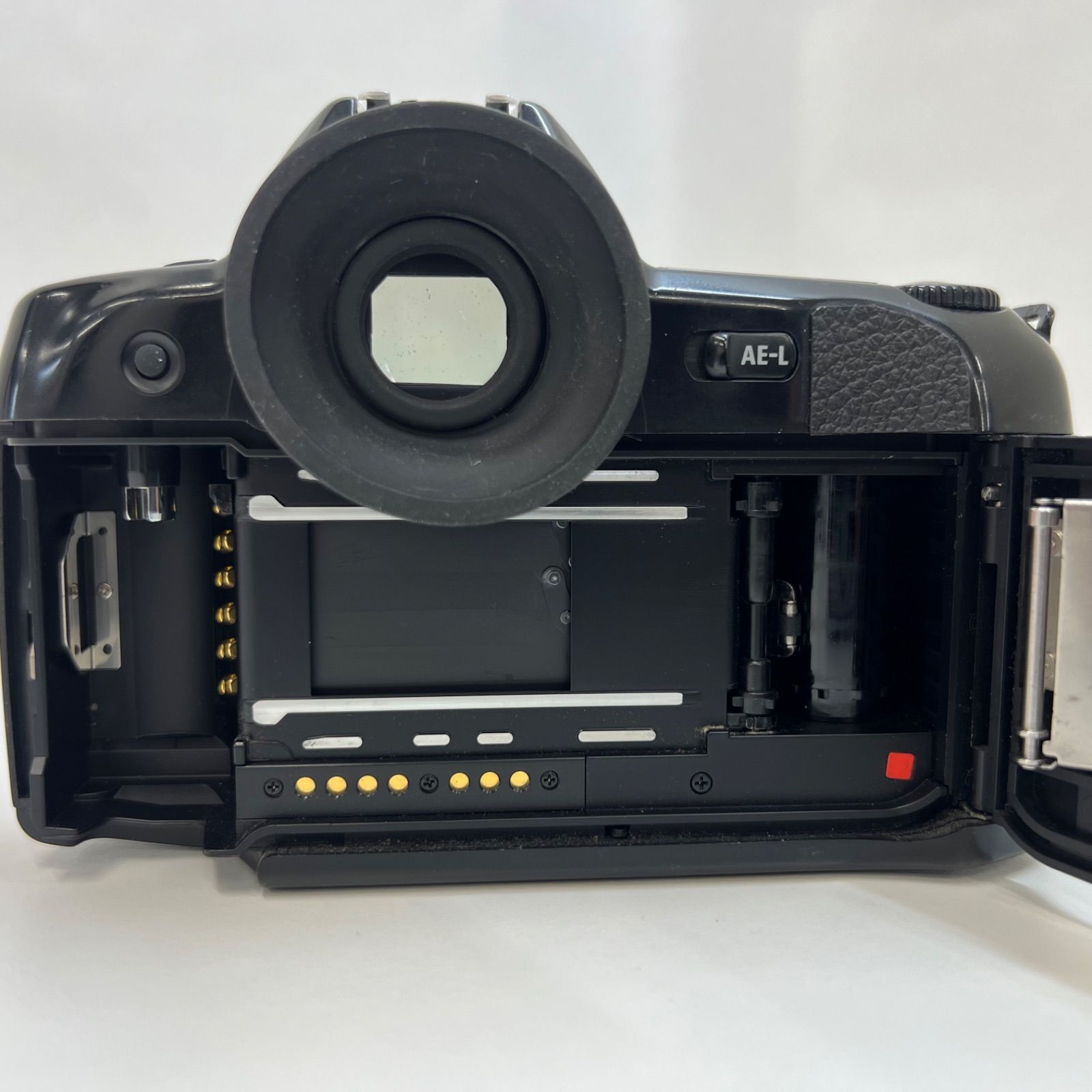 001075】 Nikon F90X ニコン ボディ 一眼レフカメラ フィルムカメラ