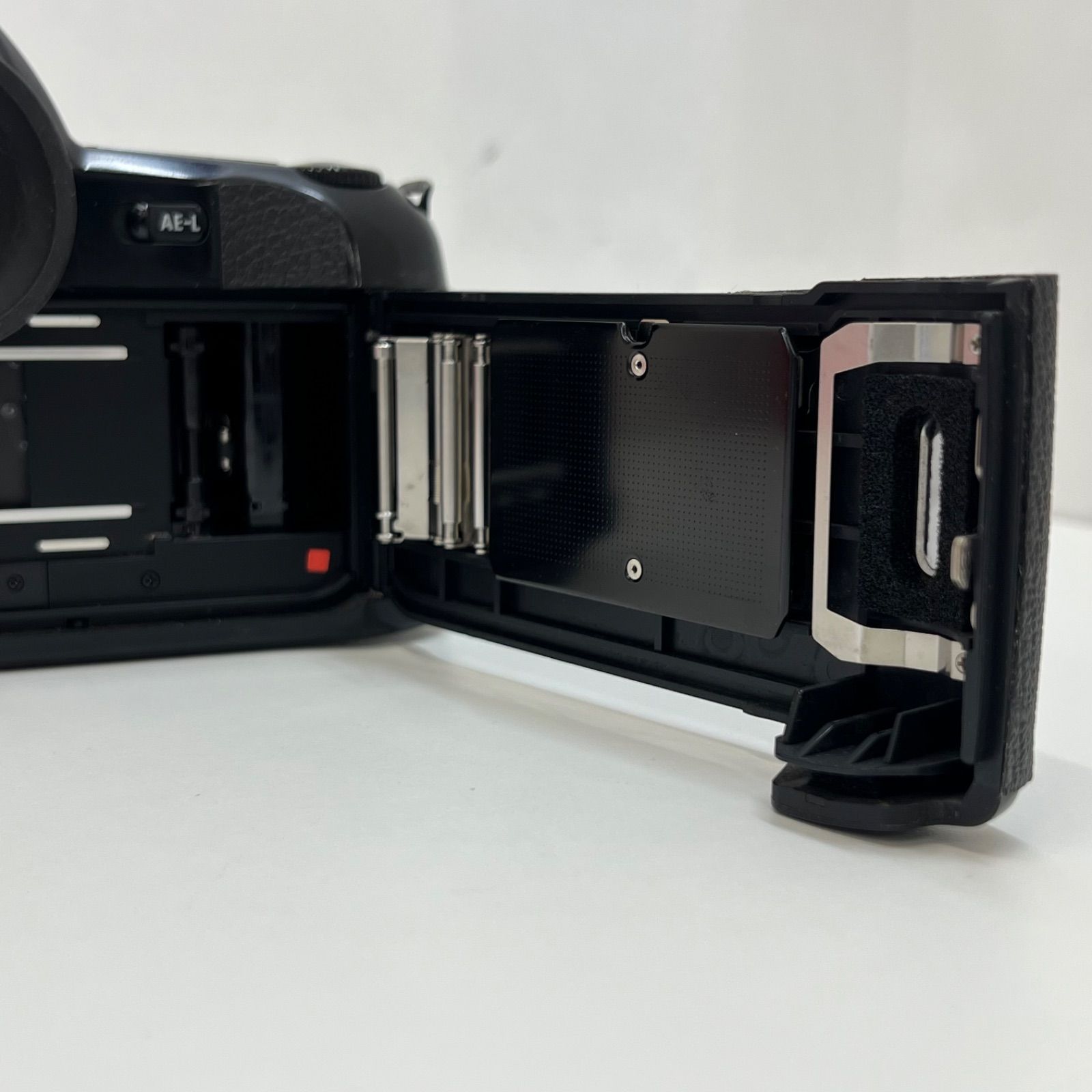 001075】 Nikon F90X ニコン ボディ 一眼レフカメラ フィルムカメラ
