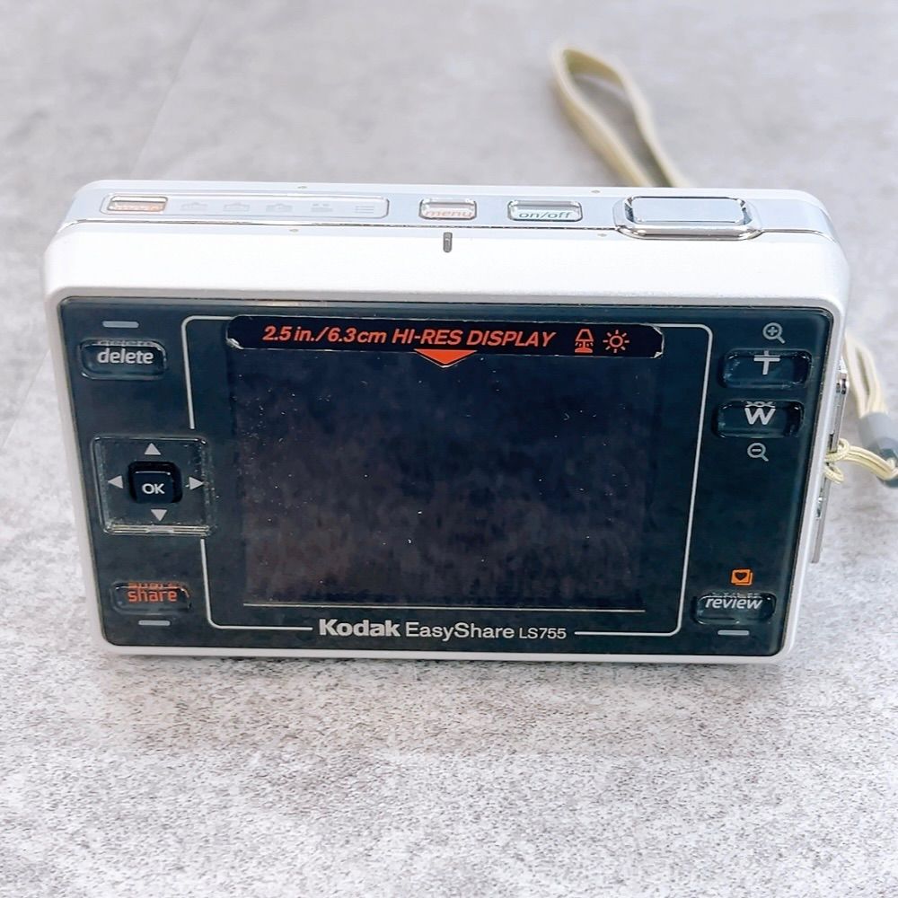 H-1391 Kodak EASYSHARE LS755 シルバー ジャンク デジタルカメラ