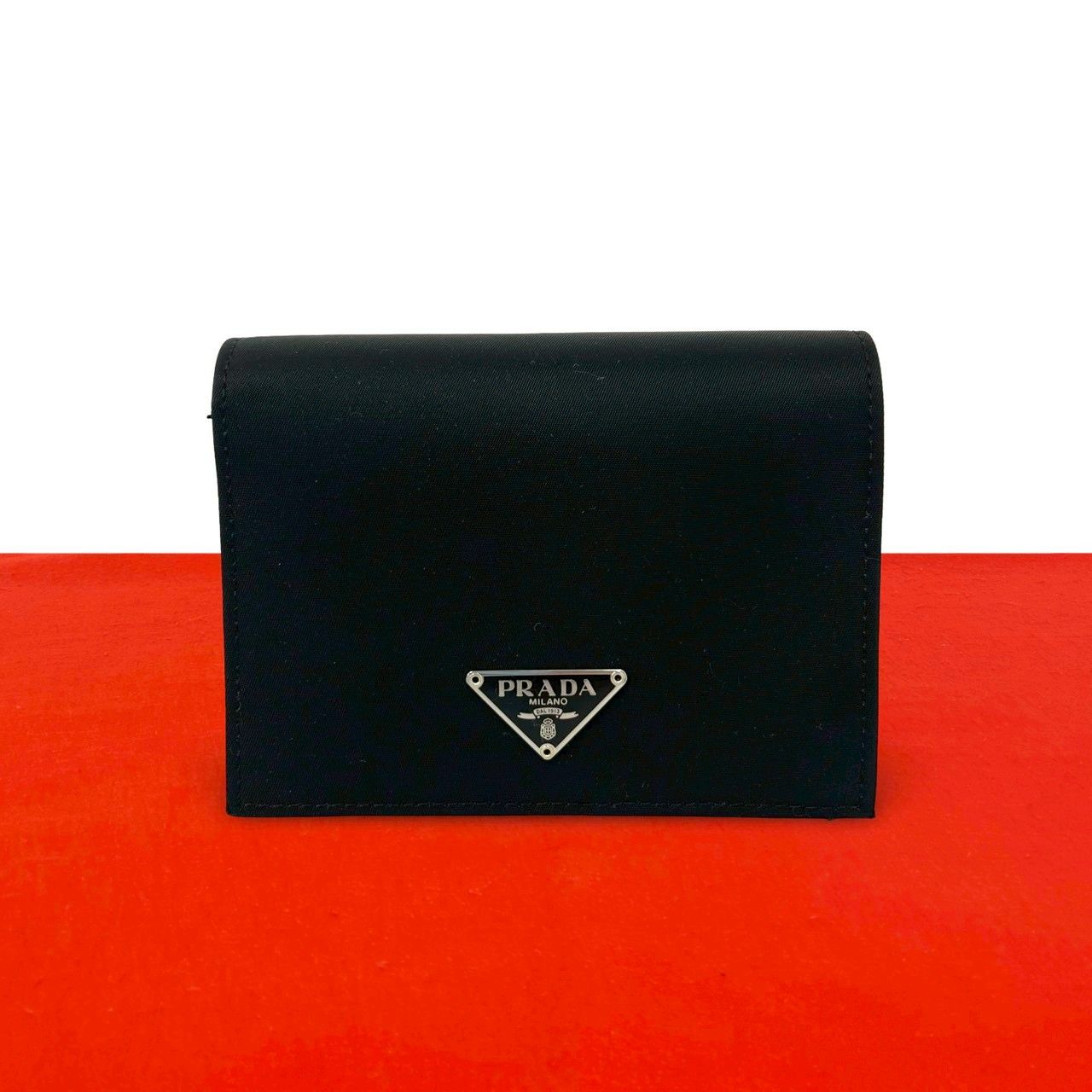 極 美品 PRADA プラダ 三角ロゴ プレート 金具 ナイロン サフィアーノ 