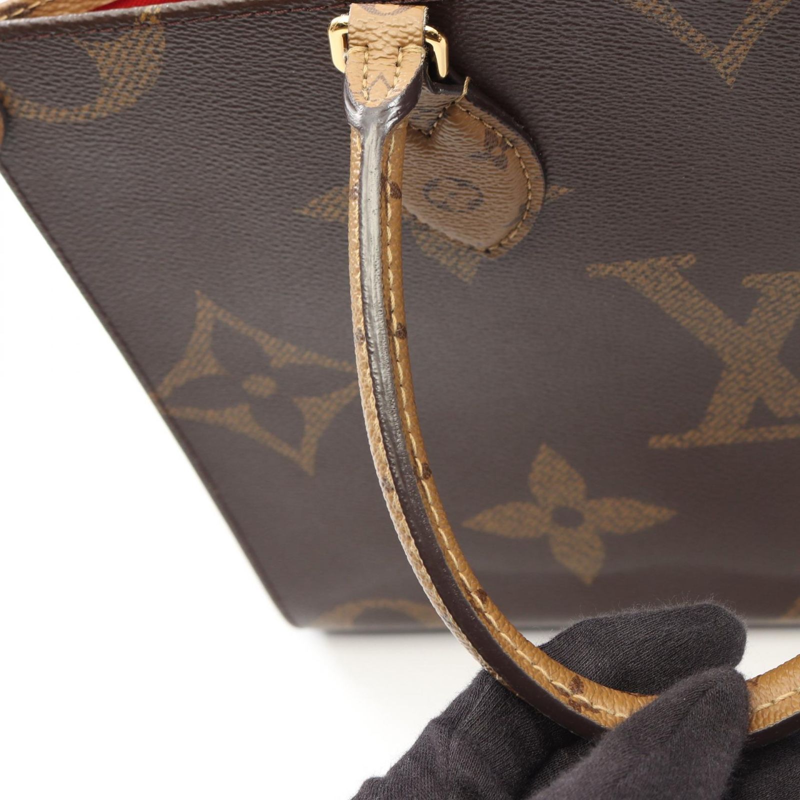 LOUIS VUITTON ルイ・ヴィトン オンザゴーMM モノグラムジャイアント 