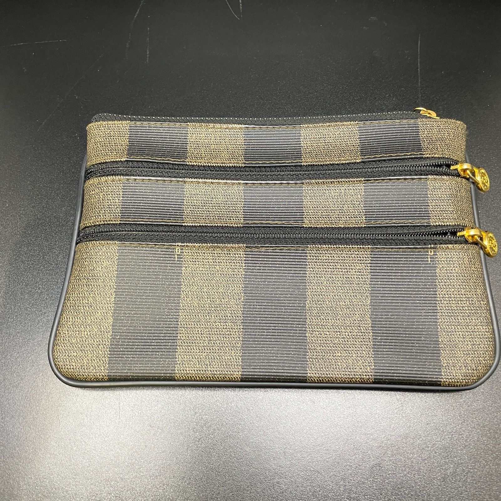 フェンディ ペカン ポーチ B26051239 5,472円