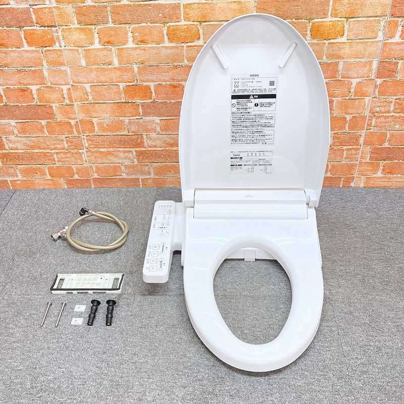 【中古品】【良品】 ☆2022年製☆TOTO 電気温水便座 ウォシュレット シャワートイレ 「TCF6623」 #NW1(ホワイト) 2E46
