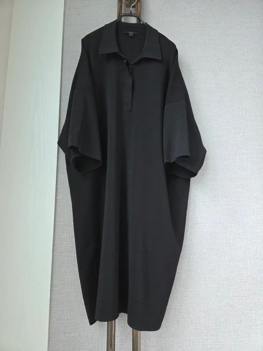 COS カラ ニットロングワンピース