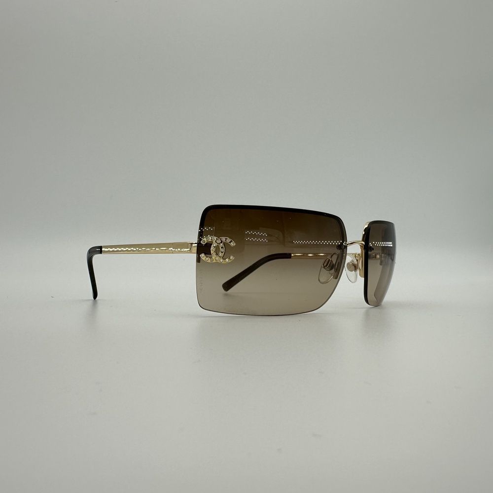 美品 シャネル ココマーク ラインストーン リムレス サングラス 4092-b CHANEL シャネル サングラス 4092-B リムレス ココマーク ライン