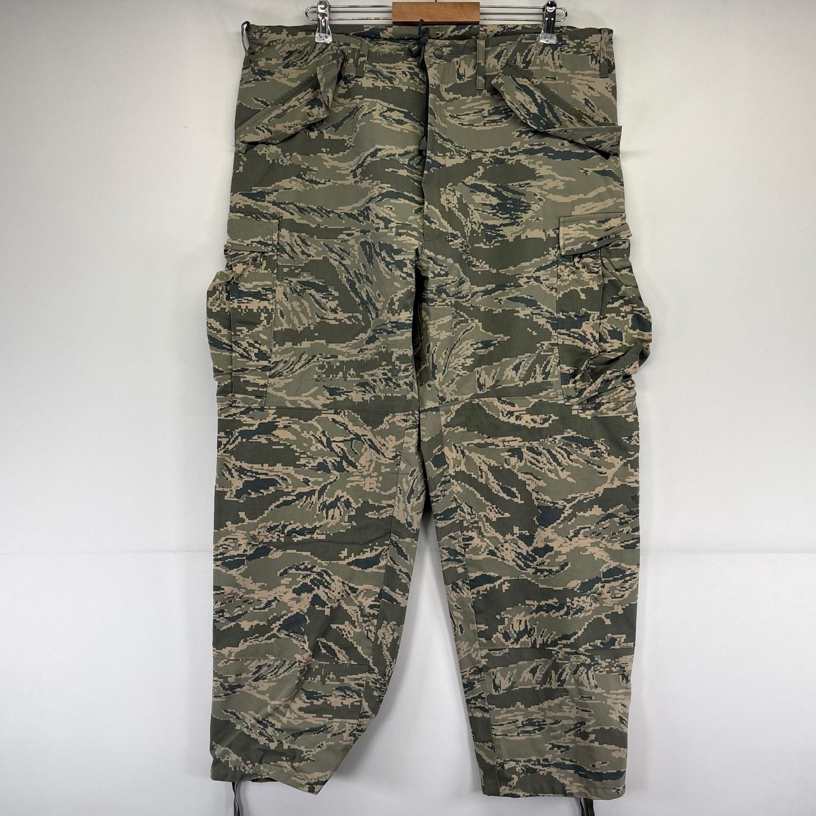 古着 GORE-TEX パンツ ミリタリー 米軍実物 オーバーパンツ デジタルタイガー LARGE-REGULAR グレー系 カモフラージュ（迷彩） メンズ