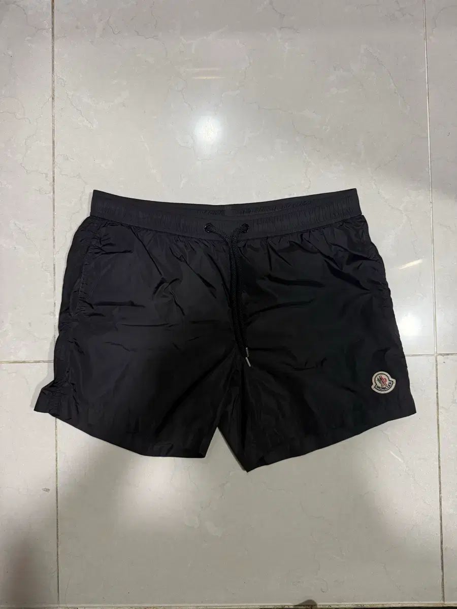Lサイズ モンクレール スイムパンツ ハーフパンツ