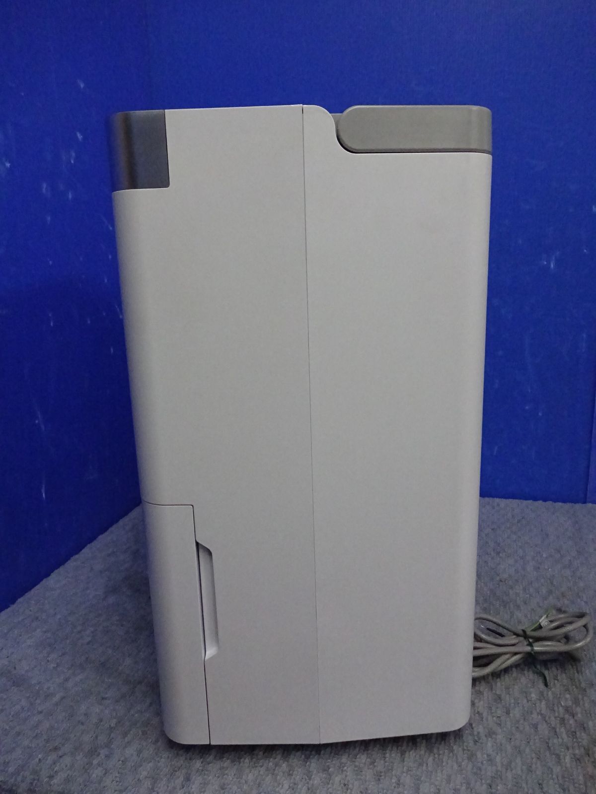 Z587☆QL13 タンスのゲン除湿機 最大35L動作品 送料無料 保証付☆2605