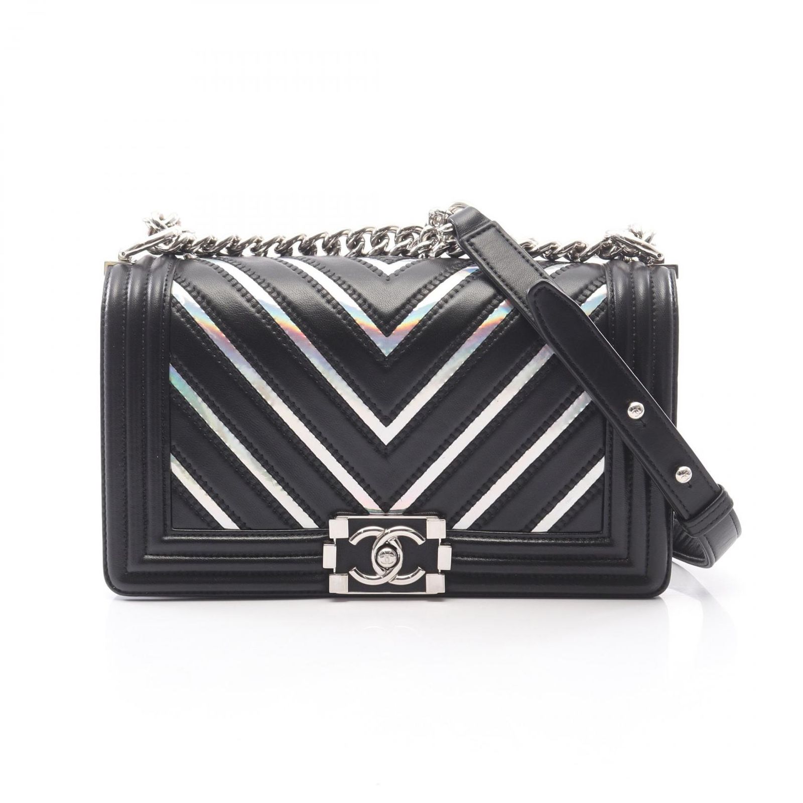 シャネル CHANEL ショルダーバッグ ボーイシャネル Vステッチ A67086 ブラック/シルバー ラムスキン（羊革） ボーイシャネル Vステッチ チェーンショルダー レディース