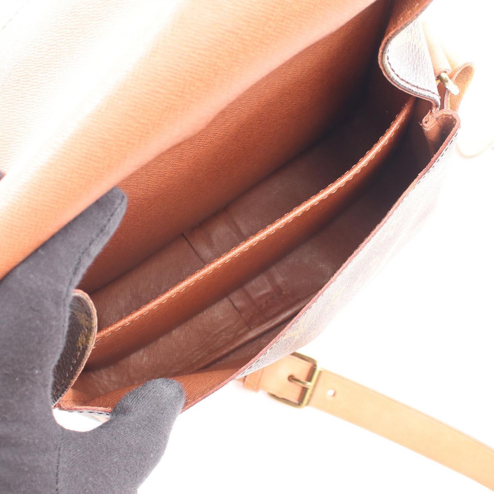 ルイ・ヴィトン LOUIS VUITTON ショルダーバッグ カルトシエールMM 