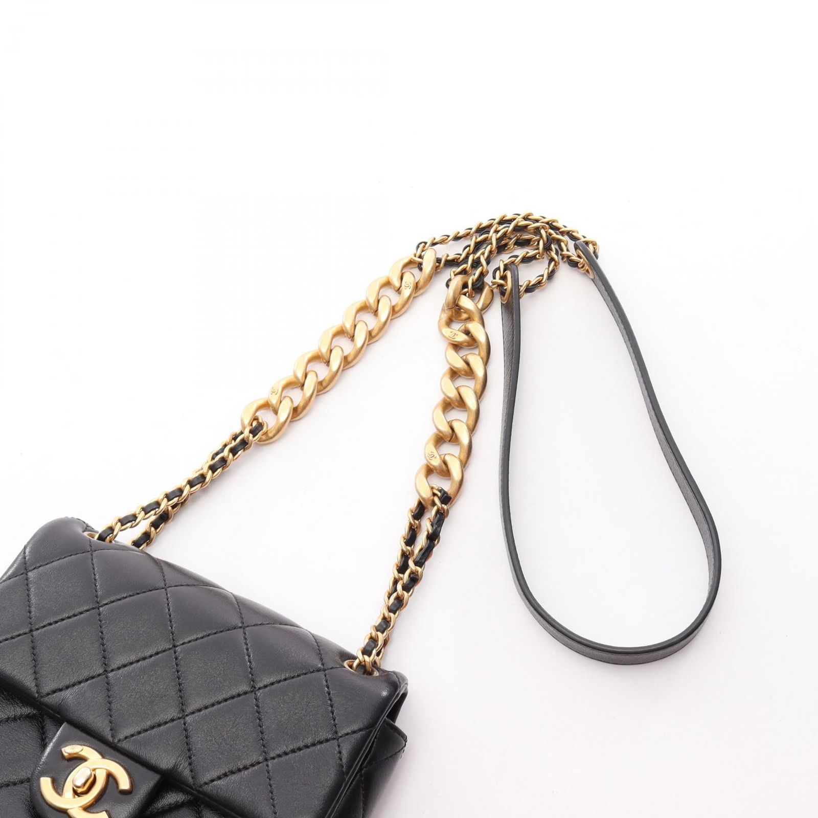 シャネル CHANEL ショルダーバッグ マトラッセ ミニ ブラック