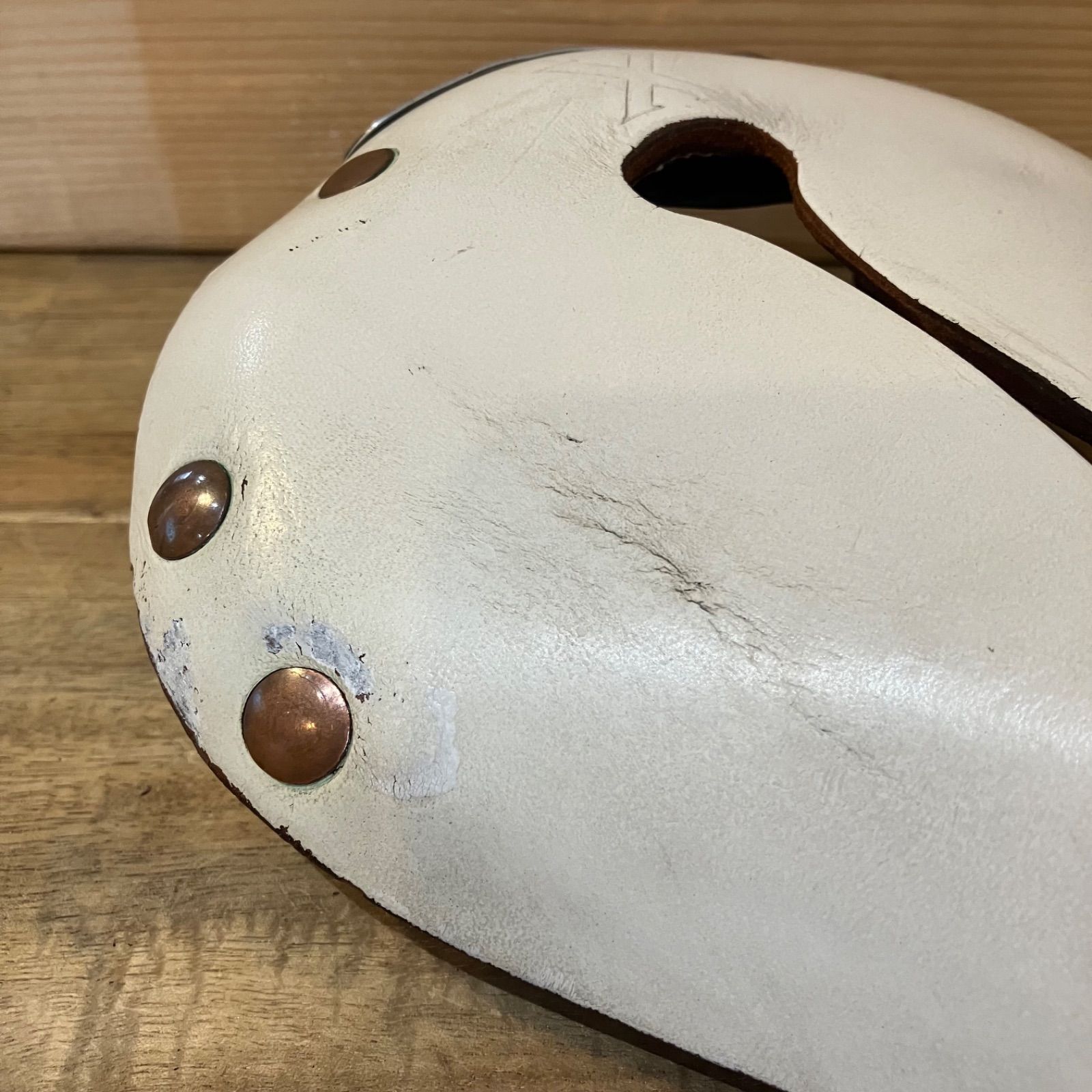 セラアナトミカ Selle Anatomica ホワイト レザーサドル USED】SELLE ANATOMICA セラアナトミカ X1 ホワイト - メルカリ