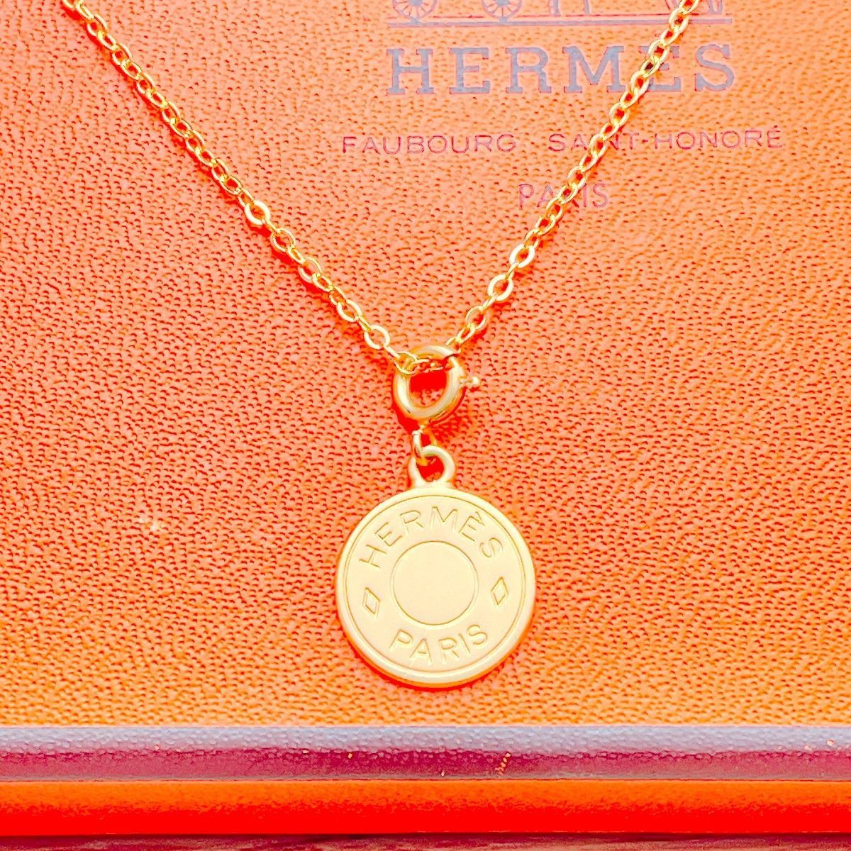 ◇エルメス◇新品仕上済 HERMES セリエ チャーム 小 ペンダント ネックレス ゴールド ブランド 3.4g