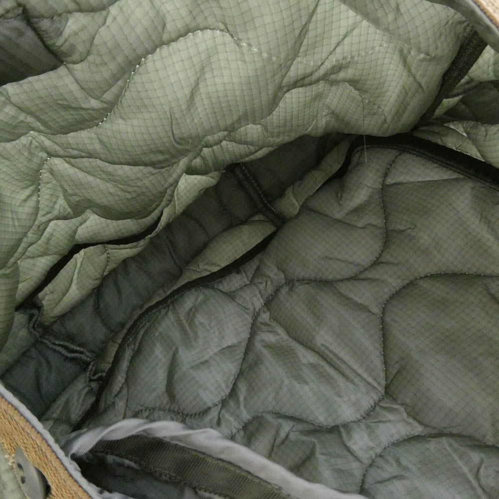 アス US Customized M-65 Quilted Messenger Bag カーキ系【極上美品
