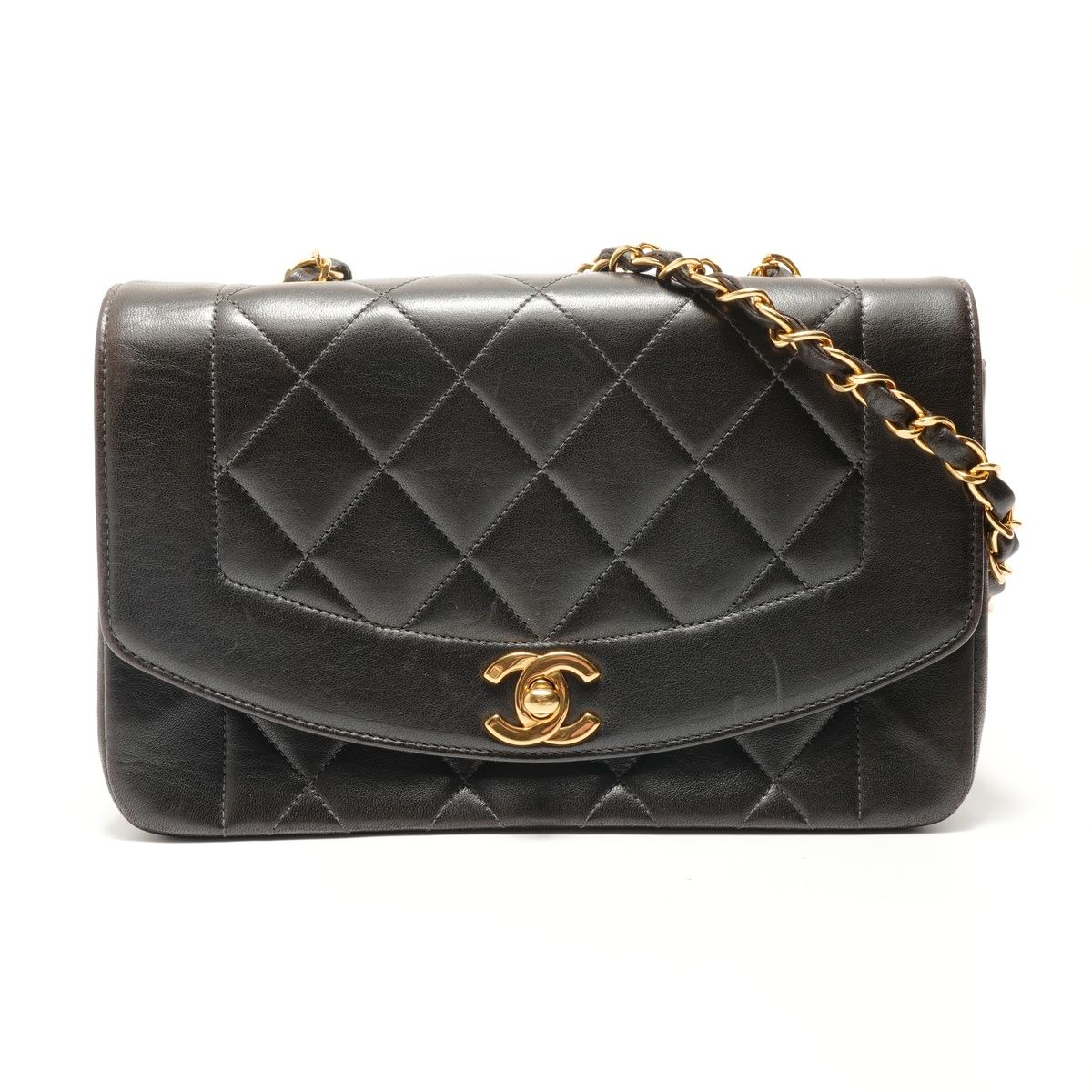 CHANEL シャネル ショルダーバッグ マトラッセ ダイアナ 23 ラムスキン【中古】