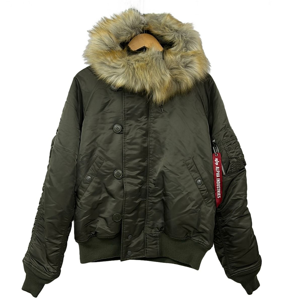 ALPHA INDUSTRIES(アルファ) ブルゾン サイズM メンズ美品 - カーキ 長袖/ジップアップ/中綿/ファー着脱可/冬