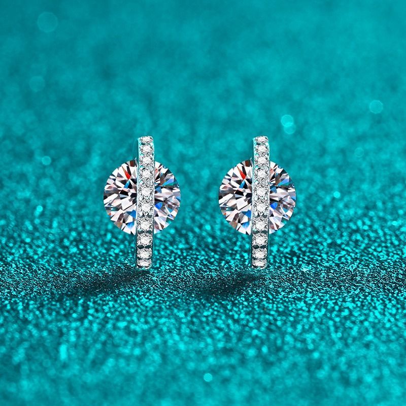 ピアス モアサナイト 2ct モアサナイト ピアス シルバー925 モアッサナイト ピアス 人工 ダイヤモンド 人工ダイヤモンド モアッサナイト アクセサリー ギフト 普段使い 耳飾り パーティー 結婚式 プレゼント ギフト med161